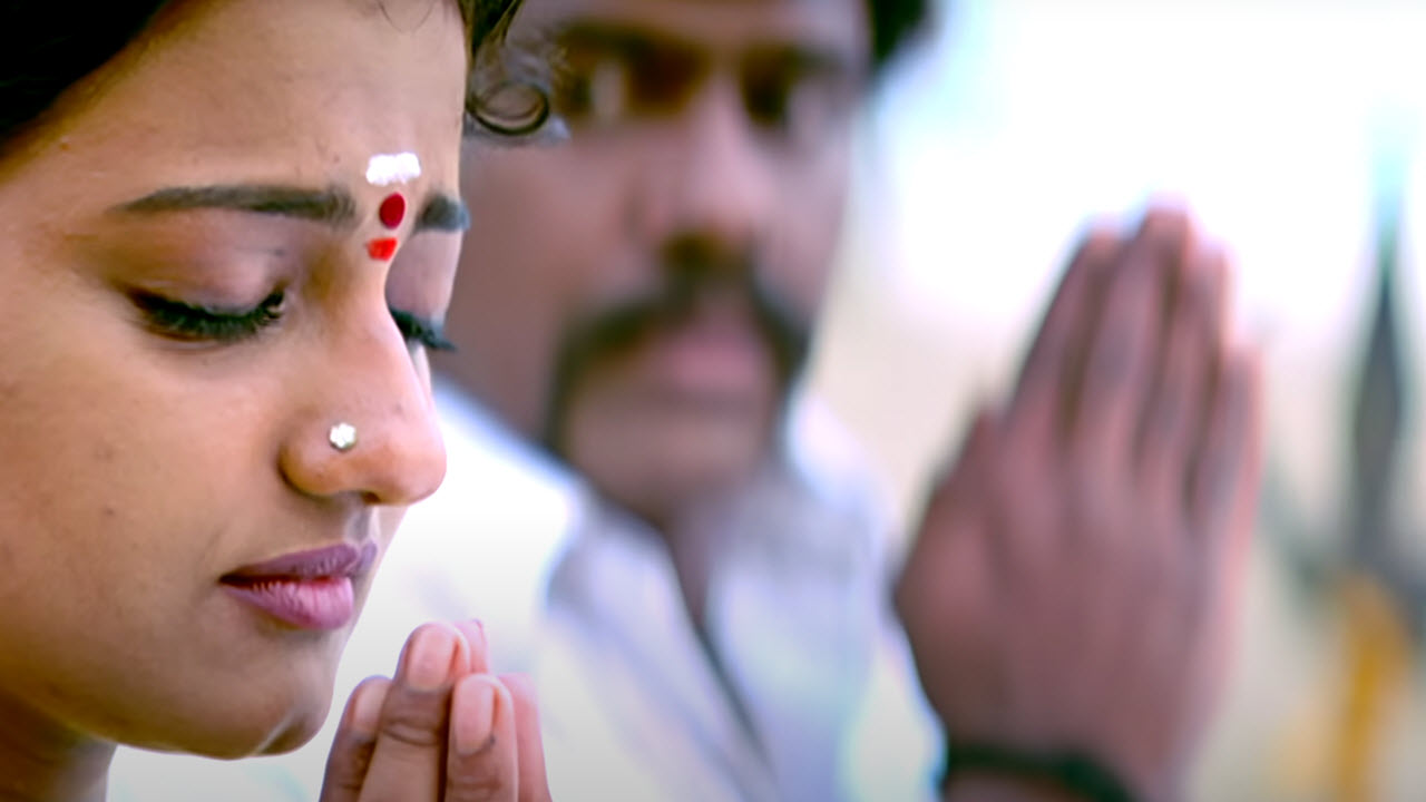 Uruguthey Maruguthey Lyrics in Tamil Uruguthey Maruguthey Lyrics in Tamil