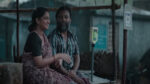 Chillanjirukkiye Lyrics in Tamil
