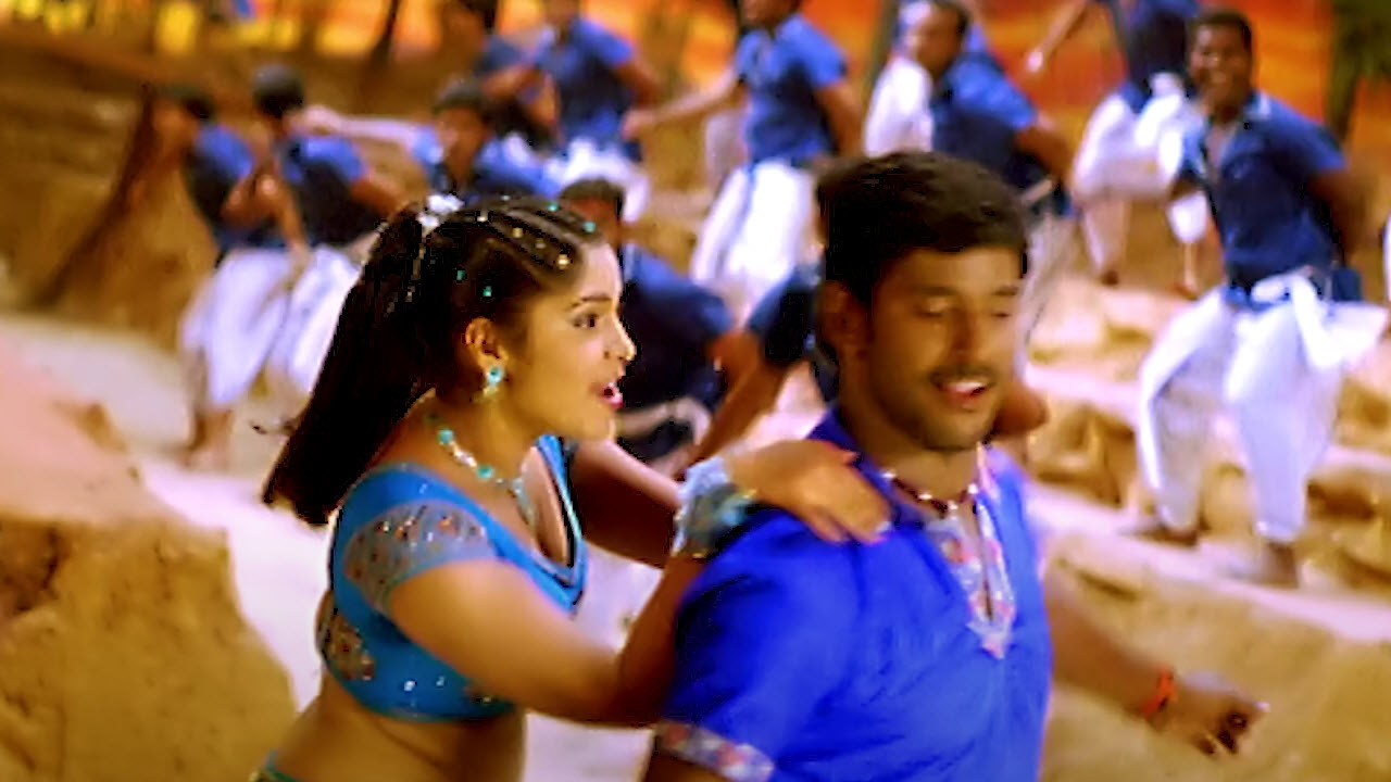 Karupaana Kaiyale Song Lyrics in Tamil