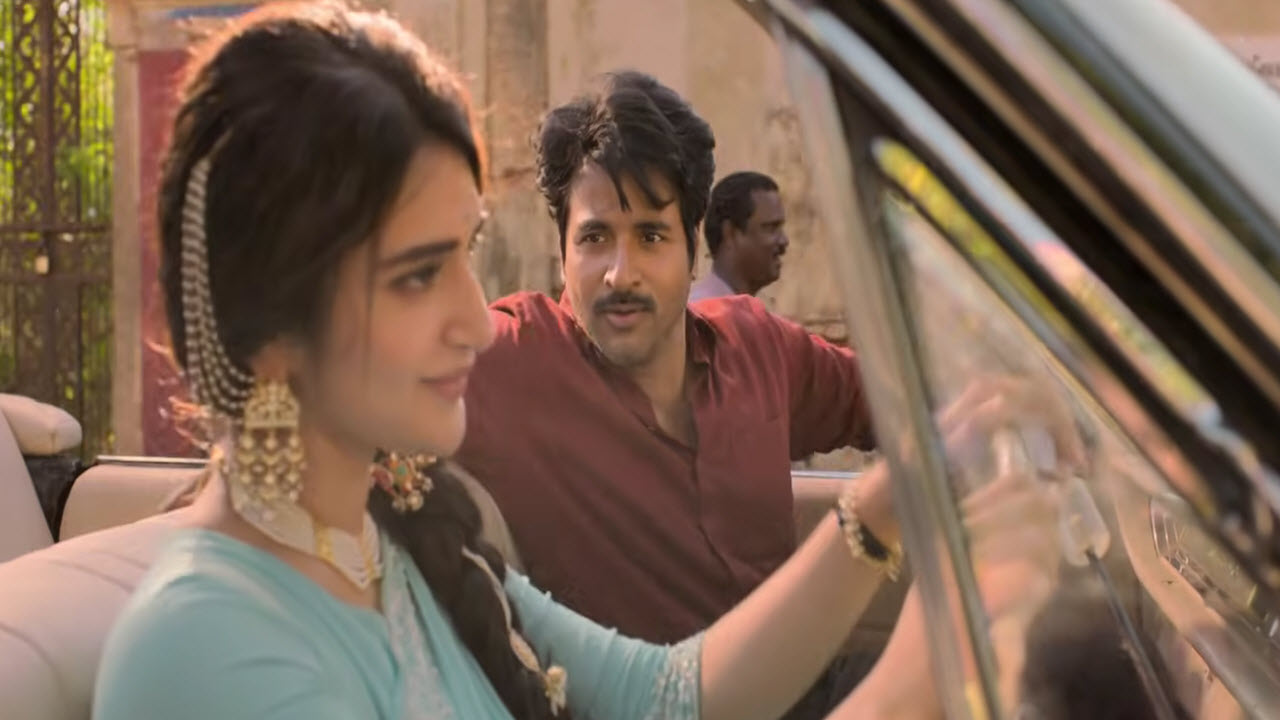 Adi Alaye Song Lyrics in Tamil