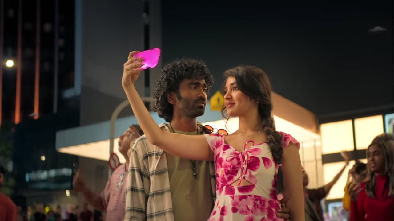 Pattuma Lyrics in Tamil