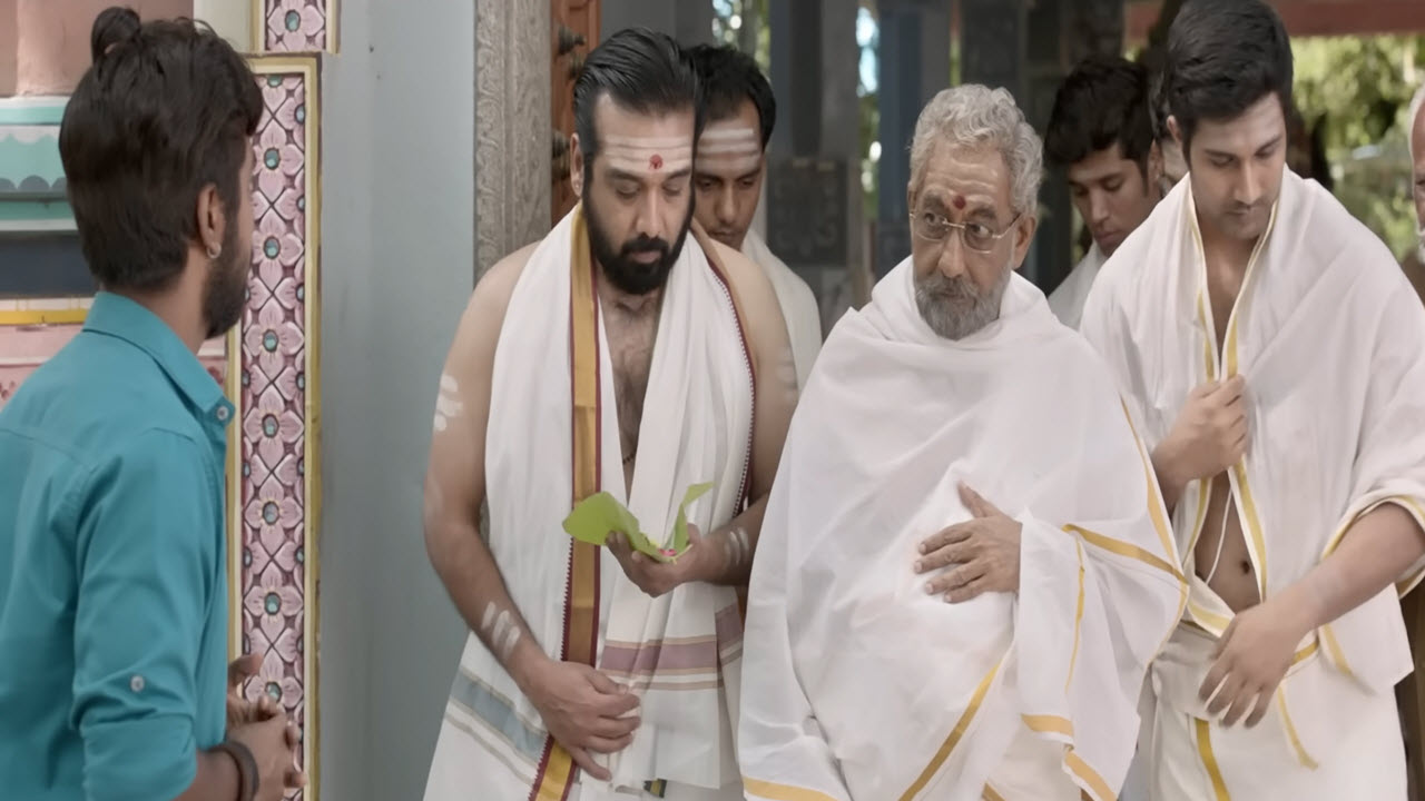 Varalaama Lyrics in Tamil
