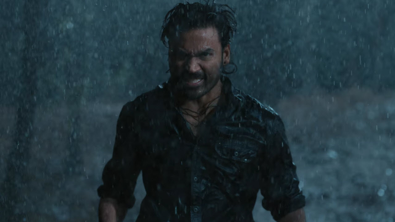 Veezha Veera Lyrics in Tamil